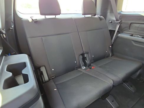 Used 2026 Hyundai Santa Fe SE FWD image 12