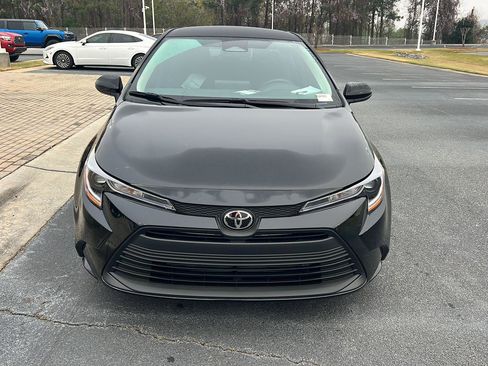New 2026 Toyota Corolla LE image 9