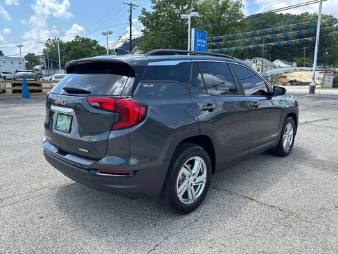 Used 2021 GMC Terrain SLE w/ Driver Convenience Package AWD/4WD image 5