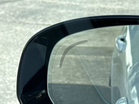 New 2026 Volvo XC60 B5 Ultra w/ Protection Package Premier image 19