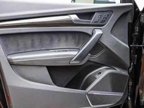 Used 2022 Audi SQ5 Premium Plus w/ Premium Plus Package image 21