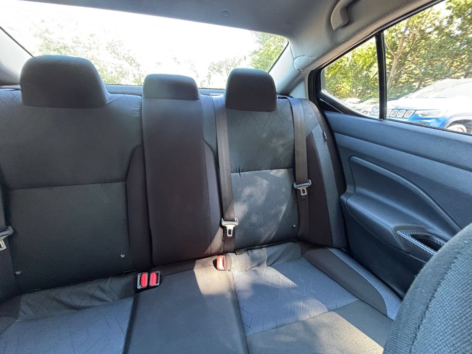 Used 2025 Nissan Versa SV FWD image 35