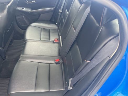 Used 2023 Nissan Sentra SR w/ SR Premium Package image 10