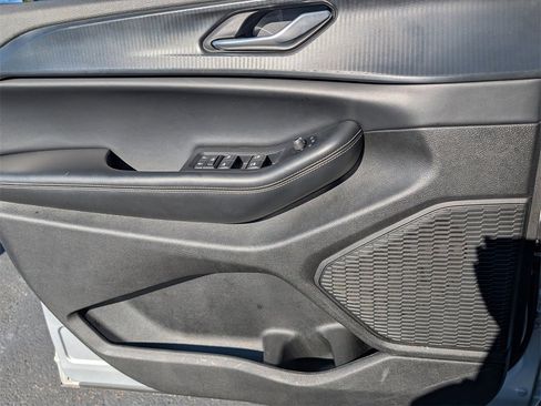 Used 2024 Jeep Grand Cherokee L Laredo image 14