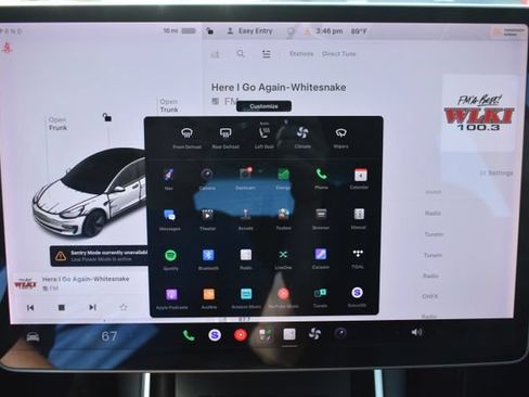 Used 2020 Tesla Model 3 Standard Range RWD image 23