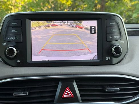 Used 2019 Hyundai Santa Fe SE AWD/4WD image 13