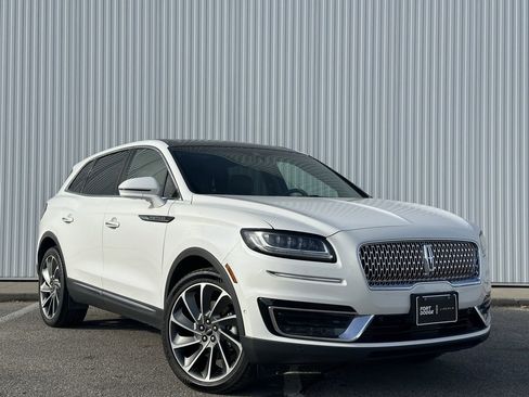 Used 2020 Lincoln Nautilus Reserve w/ Equipment Group 202A image 6