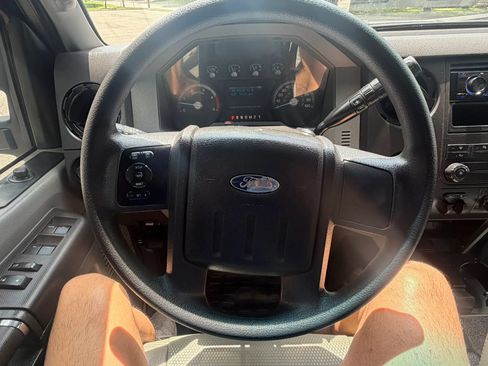Used 2012 Ford F350 XL w/ PWR Equipment Group AWD/4WD image 12