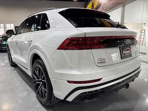 Used 2020 Audi Q8 Prestige w/ Prestige Package image 40
