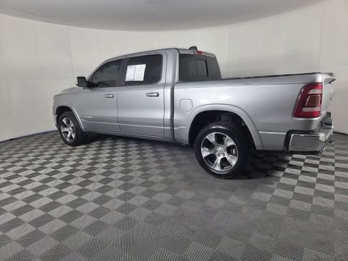 Used 2019 RAM 1500 Laramie AWD/4WD image 6