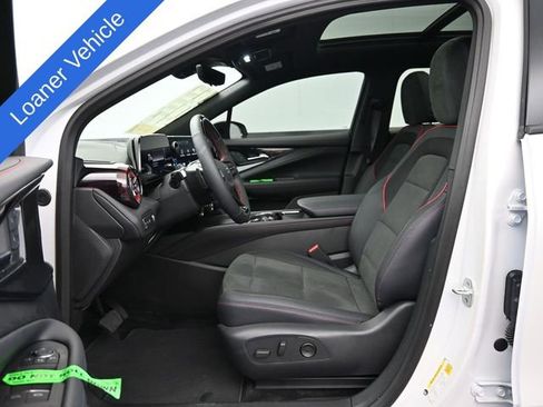 New 2025 Chevrolet Blazer EV RS w/ Super Cruise Package image 30