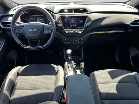 Used 2023 Chevrolet TrailBlazer RS w/ Convenience Package AWD/4WD image 13