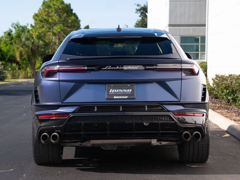 Used 2024 Lamborghini Urus S AWD/4WD image 3