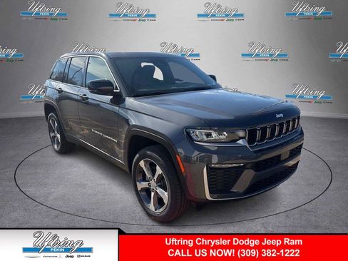 New 2026 Jeep Grand Cherokee Limited AWD/4WD image 1