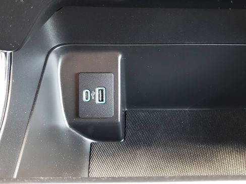 Used 2024 Ford F150 STX RWD image 25