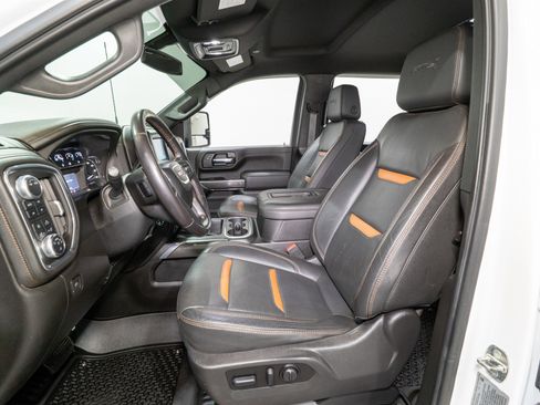 Used 2022 GMC Sierra 2500 AT4 w/ AT4 Preferred Package image 19