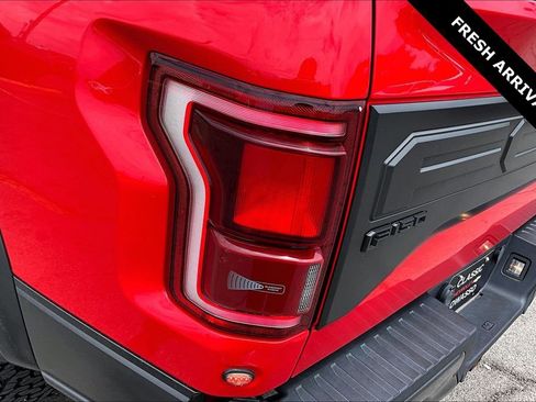 Used 2018 Ford F150 Raptor w/ Equipment Group 802A Luxury AWD/4WD image 23