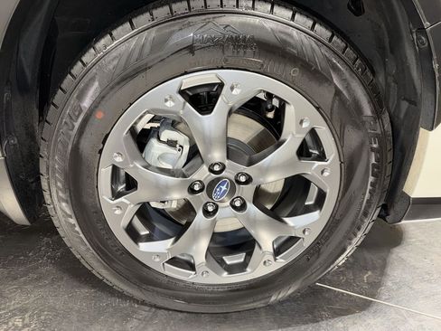 Used 2021 Subaru Crosstrek 2.5i Sport w/ Moonroof Package image 14