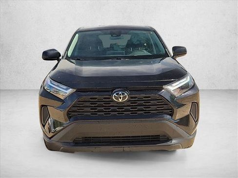 Used 2023 Toyota RAV4 LE FWD image 2