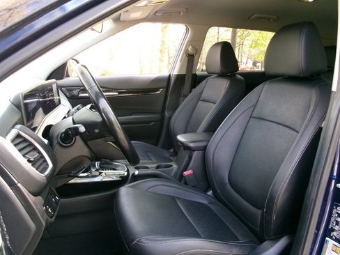 Used 2024 Kia Seltos EX image 15