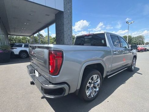 Used 2023 GMC Sierra 1500 Denali w/ Denali Reserve Package AWD/4WD image 6
