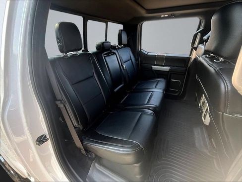 Used 2017 Ford F150 Lariat w/ Equipment Group 502A Luxury AWD/4WD image 27