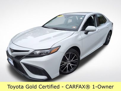 Used 2024 Toyota Camry SE w/ Cold Weather Package