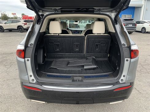 Used 2023 Buick Enclave Premium w/ Experience Buick Package image 13