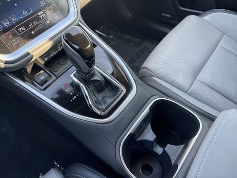 Certified 2023 Subaru Outback Limited XT image 18