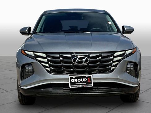Used 2023 Hyundai Tucson SE image 4