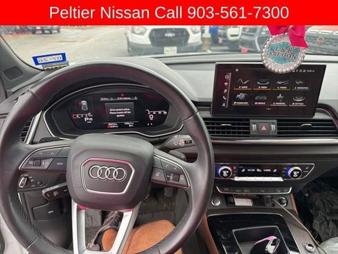 Used 2023 Audi Q5 2.0T Premium Plus w/ Premium Plus Package AWD/4WD image 11
