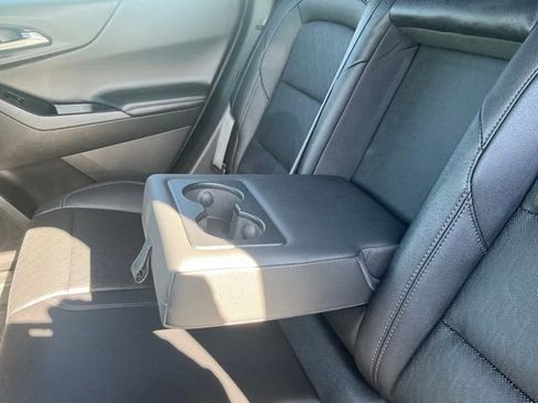Used 2025 Chevrolet Equinox LT w/ Convenience Package II FWD image 34