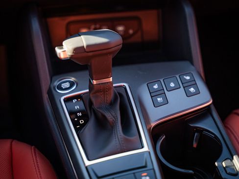 New 2026 Kia Sportage SX FWD image 26