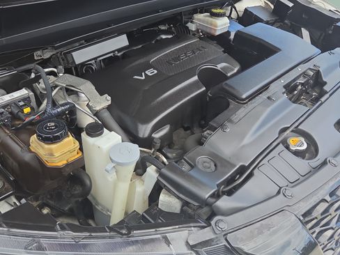 Used 2020 Nissan Pathfinder SL AWD/4WD image 21