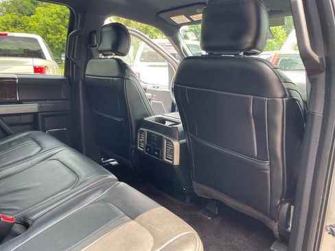 Used 2017 Ford F150 Platinum AWD/4WD image 31