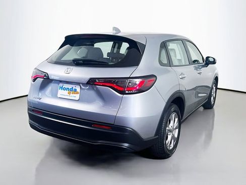 Used 2024 Honda HR-V LX image 8