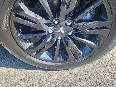 Used 2024 Mitsubishi Eclipse Cross SE image 11