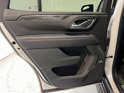 Used 2023 GMC Yukon AT4 AWD/4WD image 24