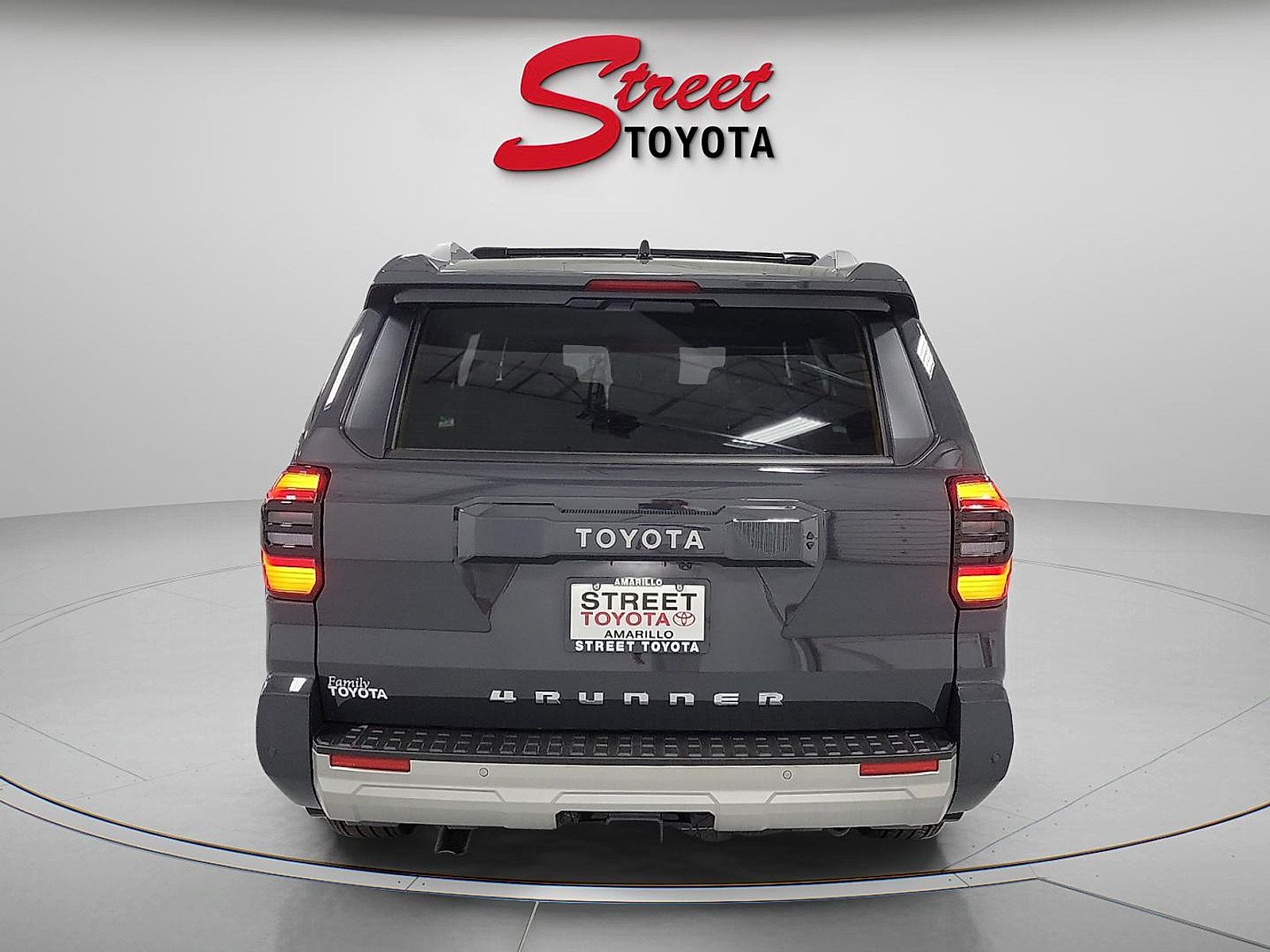 Certified 2026 Toyota 4Runner Limited AWD/4WD image 3