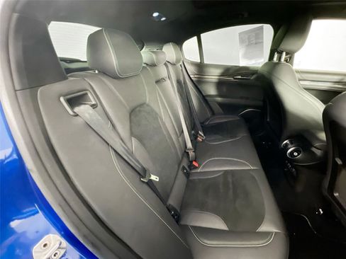 Used 2020 Alfa Romeo Stelvio Quadrifoglio w/ Nero Edizone Quadrifoglio image 29