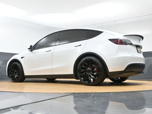 Used 2022 Tesla Model Y Performance AWD/4WD image 59