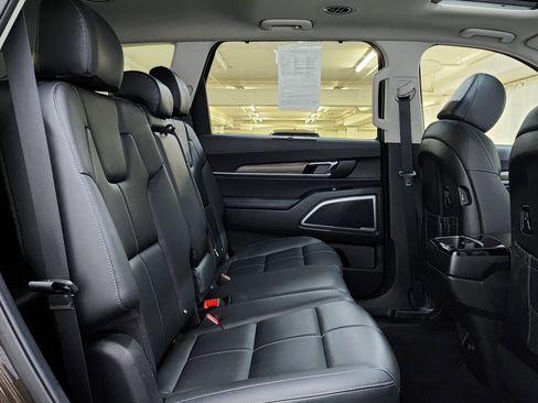 Used 2022 Kia Telluride EX AWD/4WD image 21