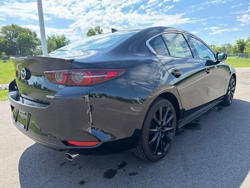 Used 2021 MAZDA MAZDA3 s FWD image 7