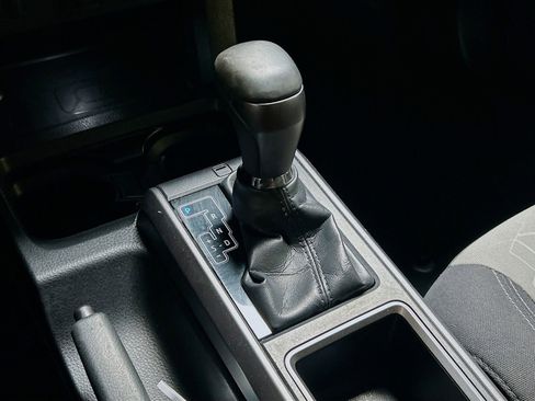 Used 2023 Toyota Tacoma TRD Off-Road image 16