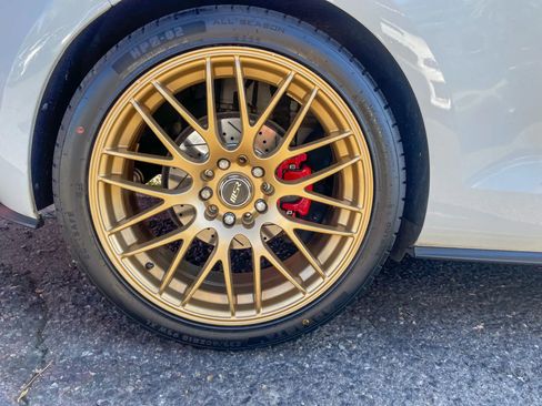 Used 2015 Volkswagen GTI SE image 41