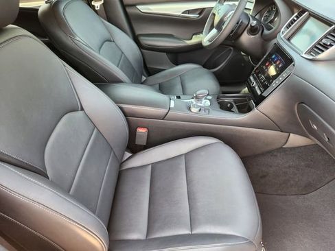 Used 2019 INFINITI QX50 Luxe FWD image 14