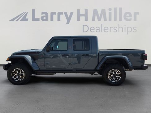 New 2026 Jeep Gladiator Rubicon AWD/4WD image 2