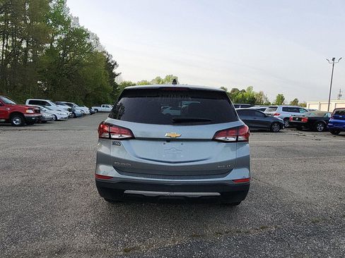 Used 2023 Chevrolet Equinox LT image 4