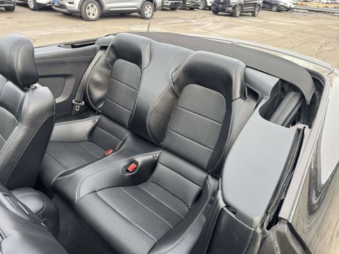 Used 2020 Ford Mustang GT Premium image 25