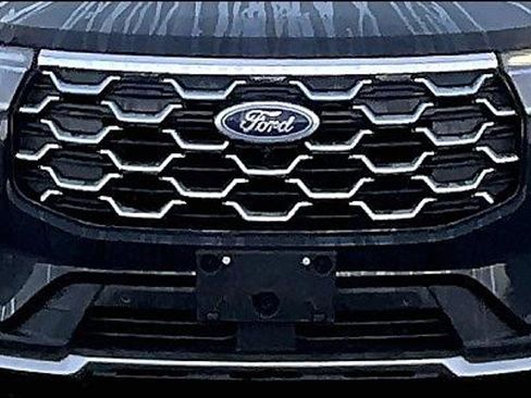 New 2026 Ford Explorer Platinum w/ LUX Leather Package image 11